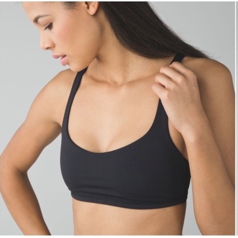 Lululemon Free to Be Sports Bra Black Size 8